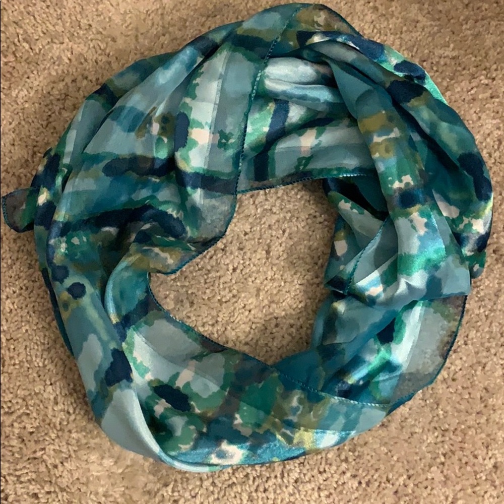 Silk-feel scarf